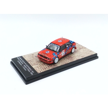 Lancia Delta HF Integrale 16V Rally Sanremo 1989 #1 Biasion - skala 1:64 - IXO/Centauria